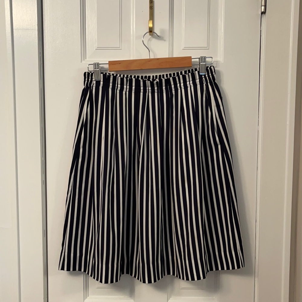 JCrew Factory navy and cream lined skirt